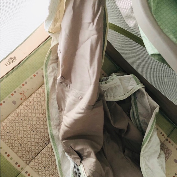 Baby bed two level with a lot storage - Picture 10 of 14